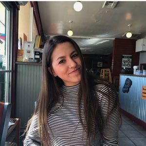 Meet your Posher, Zoe